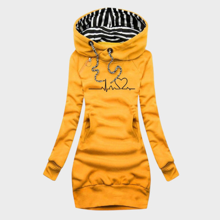 Helena - Pulover haljina s dizajnom srca